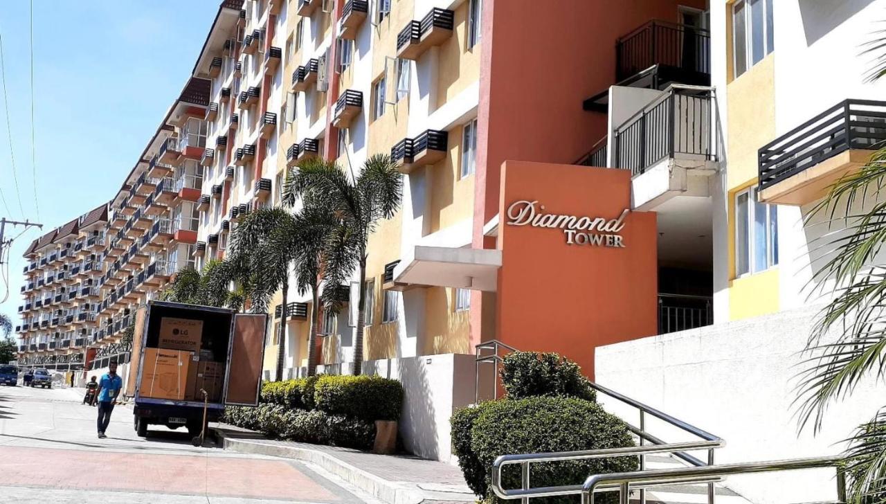Lancris Residences 2 Bedroom Entire Apartment Near Airport With Pool Paranaque City Exterior foto